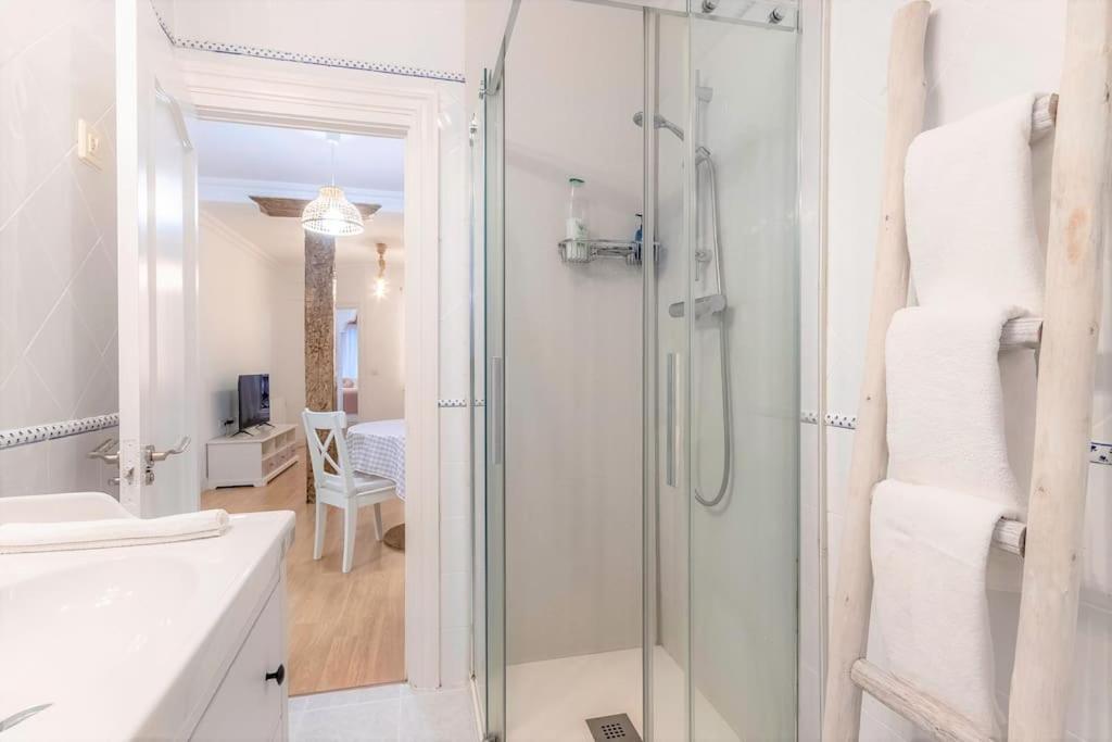 Апартаменты Piso Diseno Deluxe Casco Viejo Entrada Autonoma Y Ascensor Бильбао Экстерьер фото